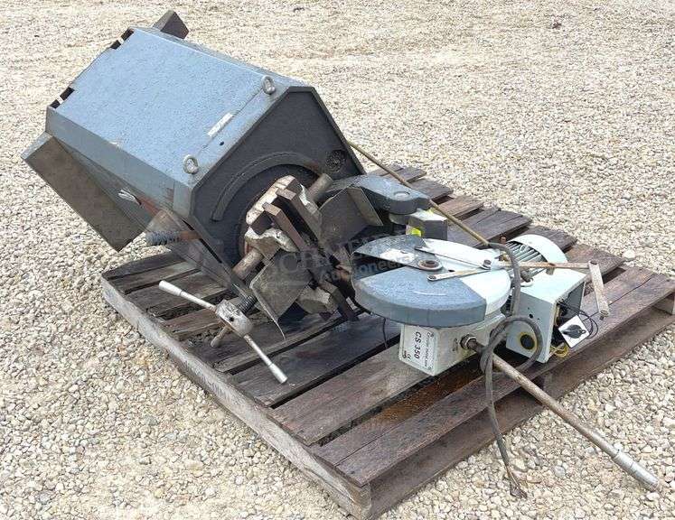Optimum CS350 circular metal saw on stand