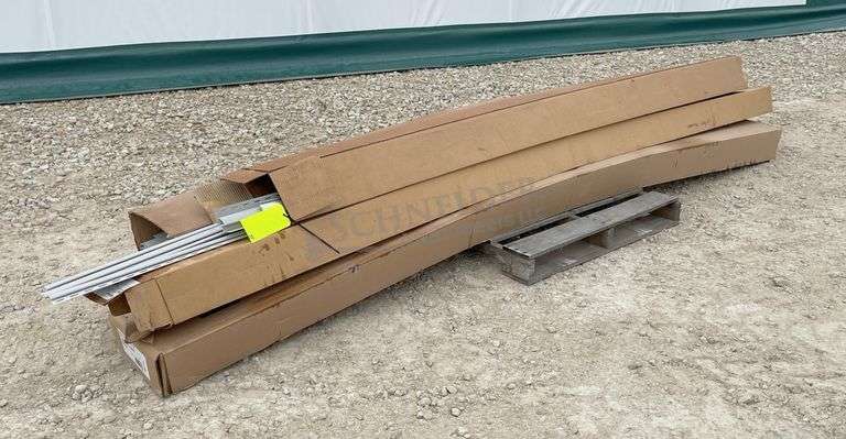 Group of Wolverine Prestige vinyl siding