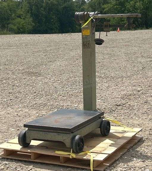 Detecto 1,000 lb. platform scale