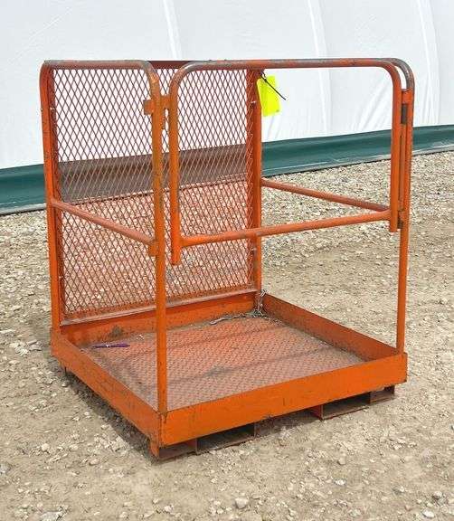 3'x3' work basket for forks