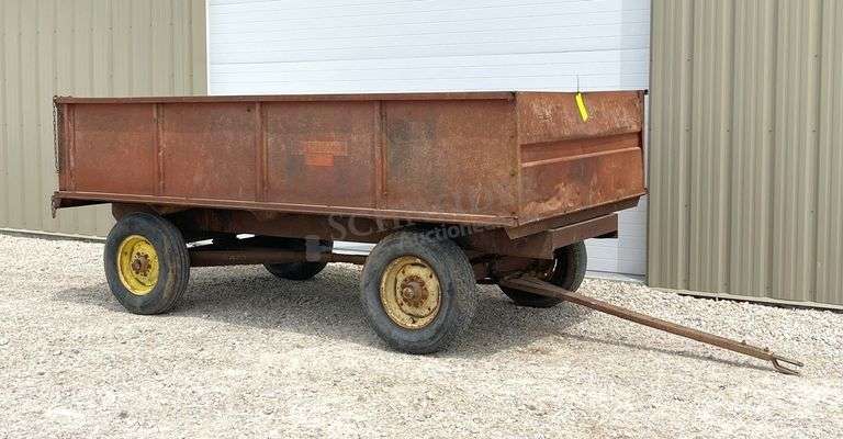 John Deere wagon gear w/ all steel 6'x12' grain bed