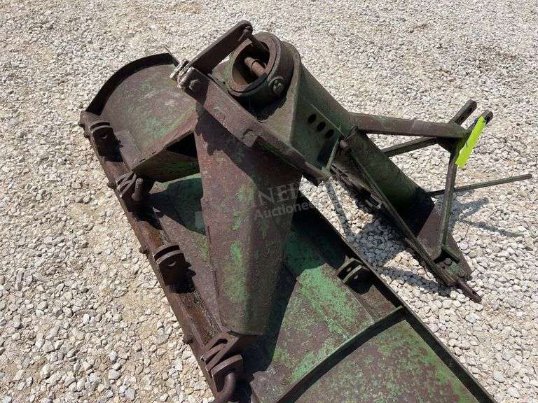 John Deere 6' 3-point grader blade