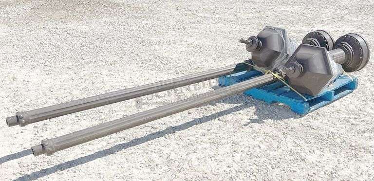 2- cast aluminum decorative lamp posts w/ light fixtures