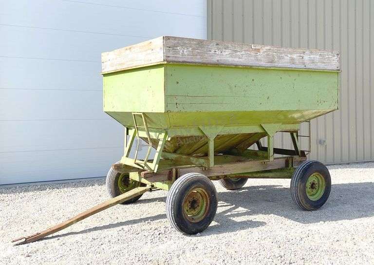 Wagon gear w/ 10' gravity box