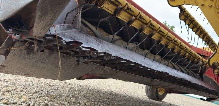 New Holland 495 12' mower conditioner