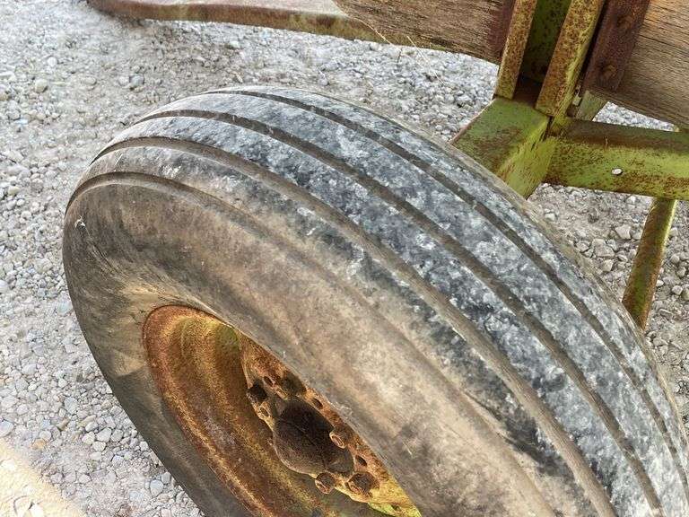 Wagon gear w/ 10' gravity box