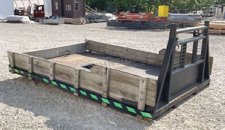 7.5'x11' steel flatbed