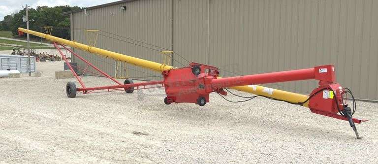 Westfield MK 130-81 transport auger