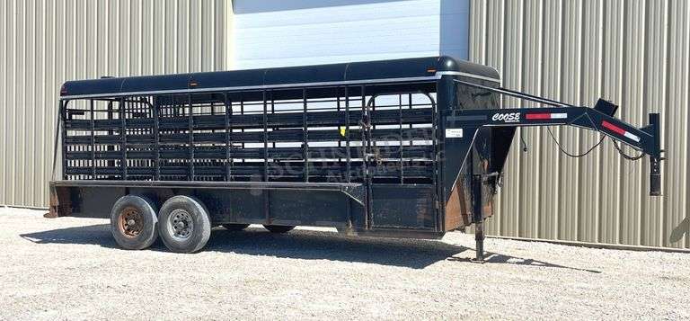 2014 Coose 20' gooseneck stock trailer