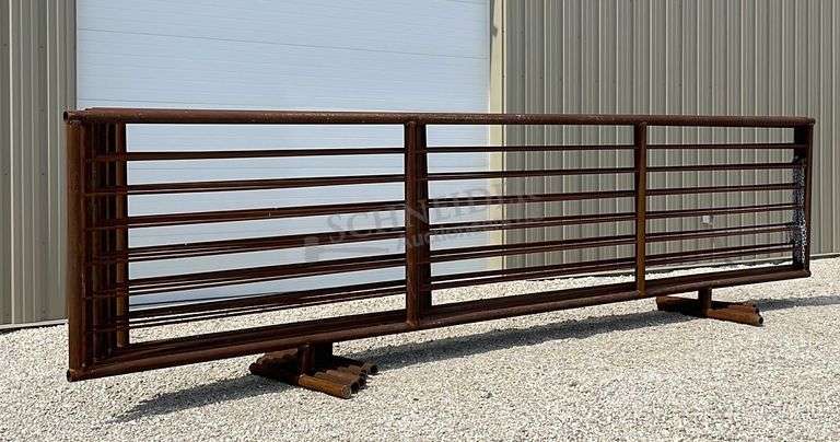 6- unused 24' freestanding corral panels