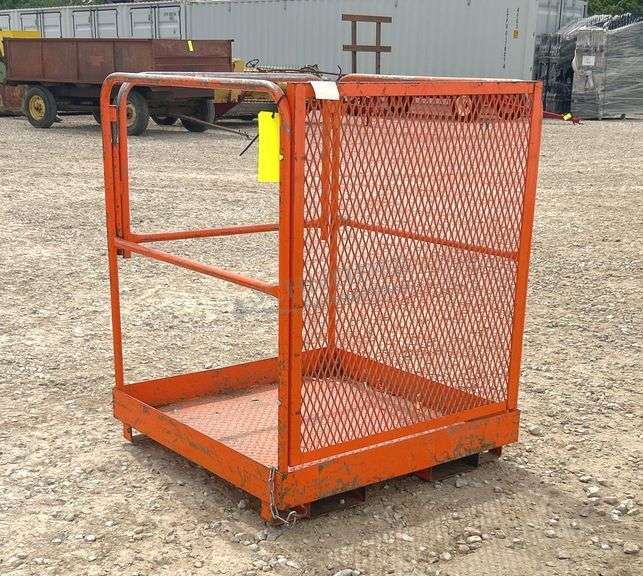 3'x3' work basket for forks