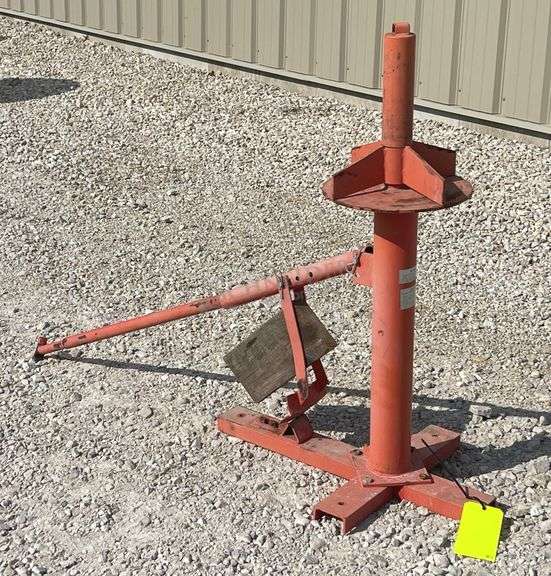 Manual tire changer