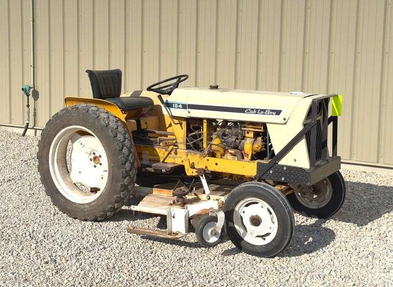International Cub Low-Boy 154 tractor w/ mower