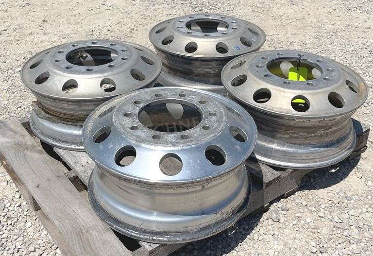 4- 22.5" aluminum rims