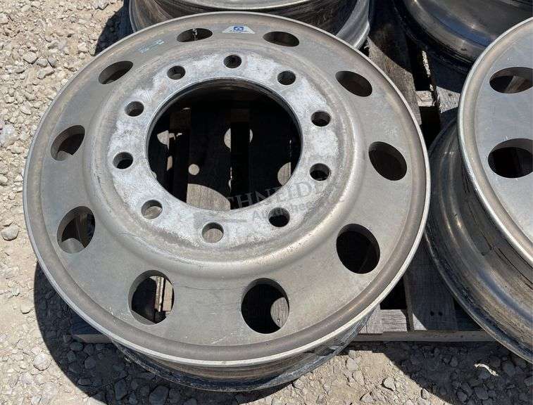 4- 22.5" aluminum rims