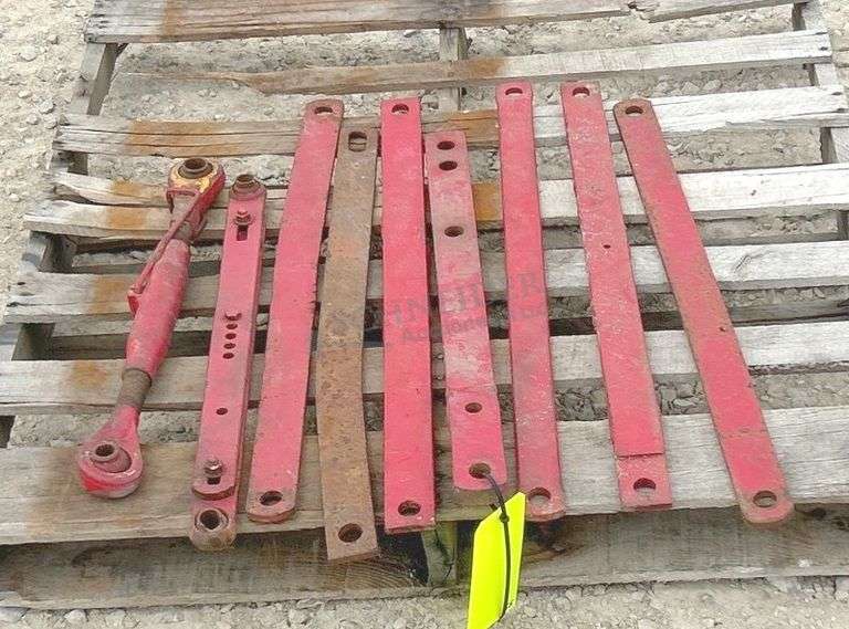 Group of tractor hitch parts