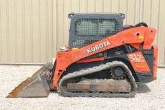 Kubota SVL75-2 skid steer loader