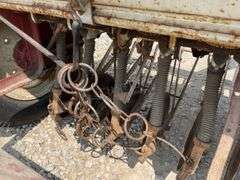 International 10 9' grain drill