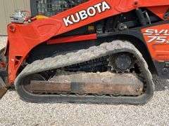 Kubota SVL75-2 skid steer loader