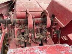 New Holland 273 square hay baler