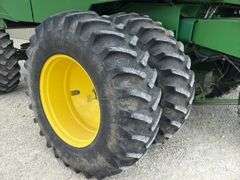 John Deere 9500 4x4 combine