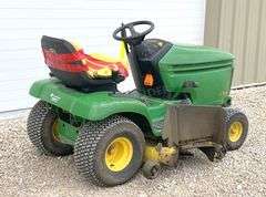John Deere LX279 riding mower