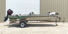 2000 Fisher 17 Dominator aluminum fishing boat