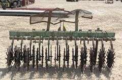 John Deere 7' 3-point rotary hoe