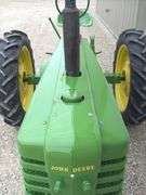 John Deere H tractor