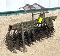 John Deere 7' 3-point rotary hoe