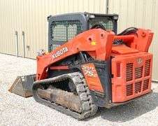 Kubota SVL75-2 skid steer loader