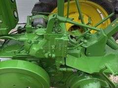 John Deere H tractor