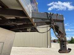 2004 Haulmark 40' enclosed car trailer