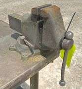 29"x6' steel work table w/ vise & pipe vise