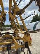 Landoll Finisholl-850 28' soil finisher