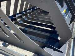 Unused 6' skid steer brush grapple