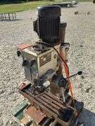 RF-40 mill drill, 220 volt 3-phase motor