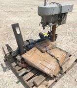 Group of shop and trailer hitch items