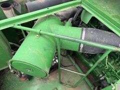 John Deere 9500 4x4 combine