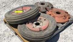 2 rear wheel weights and 2 front weights on rims