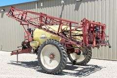 Hardi Commander 1,200 gallon sprayer