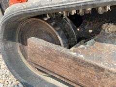 Kubota SVL75-2 skid steer loader