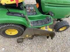 John Deere LX279 riding mower