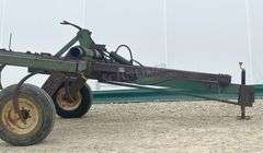 Oliver 466 9' chisel plow