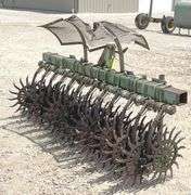 John Deere 7' 3-point rotary hoe
