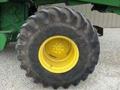 John Deere 9500 4x4 combine