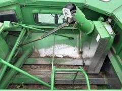 John Deere 9500 4x4 combine