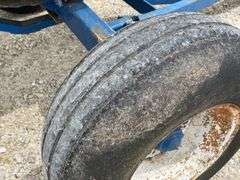 Lely wagon gear w/ 1,000 gallon anhydrous tank