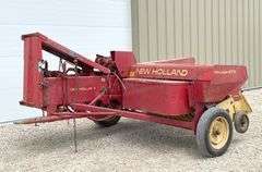 New Holland 273 square hay baler