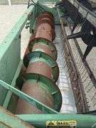 John Deere 216 16' grain head